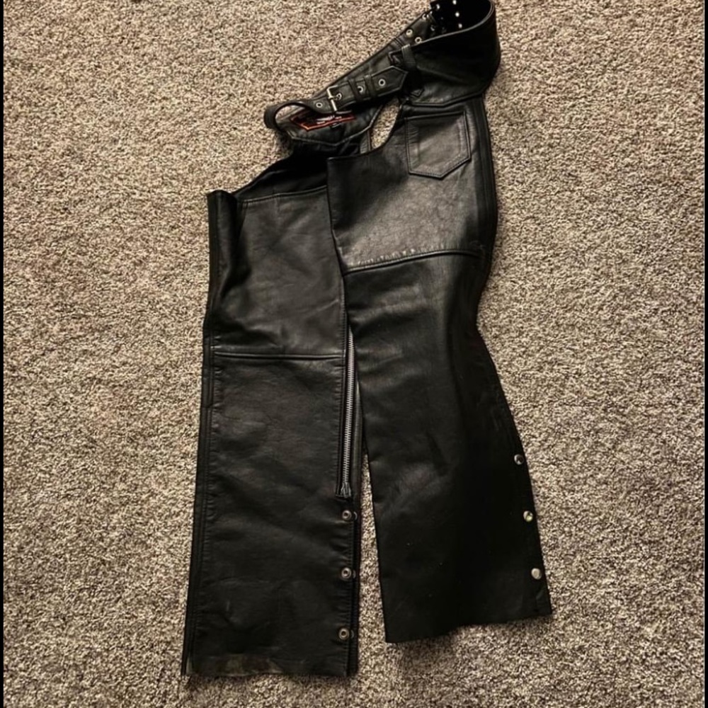 Women’s chaps